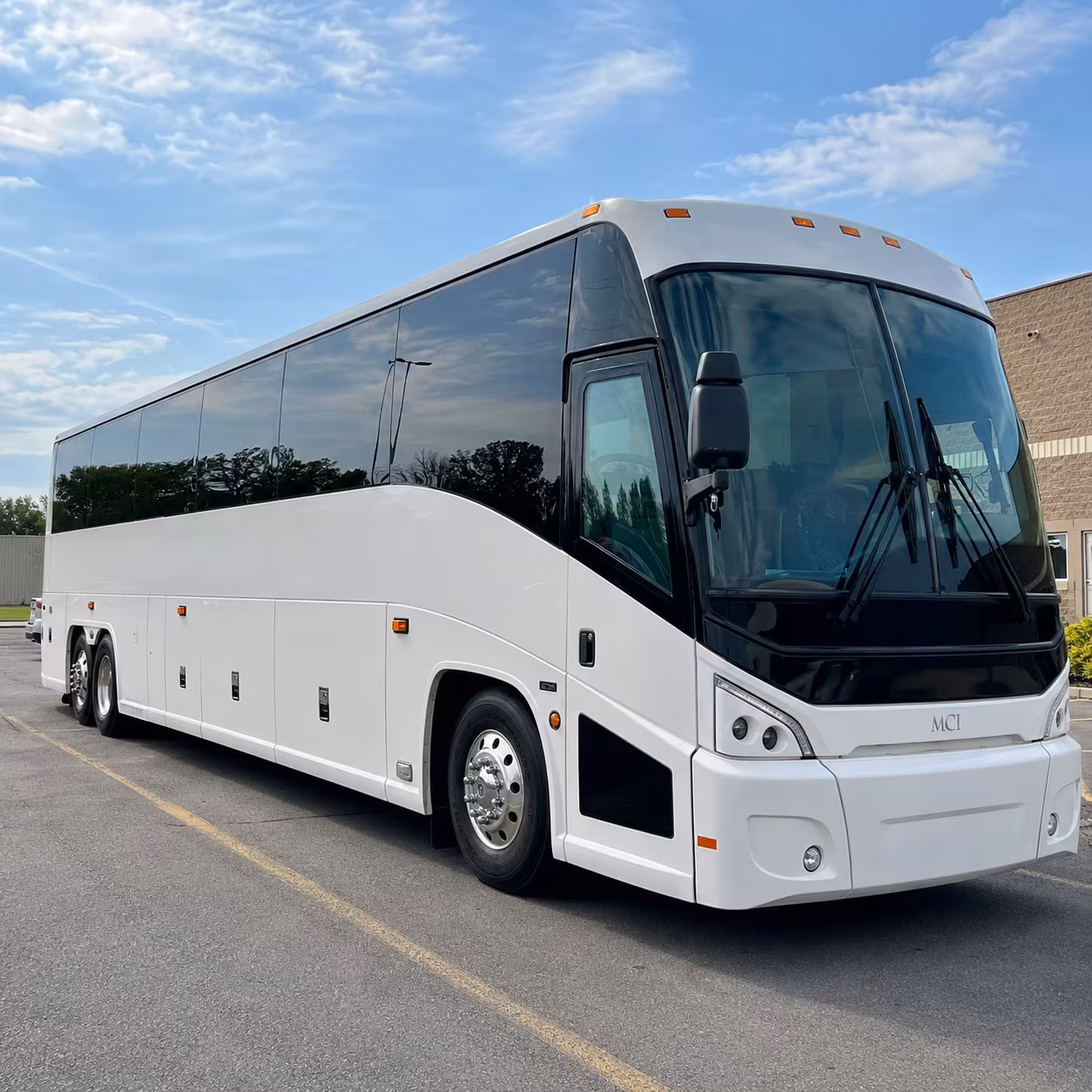 employee commuter shuttles along the i 494 and radio drive corridors