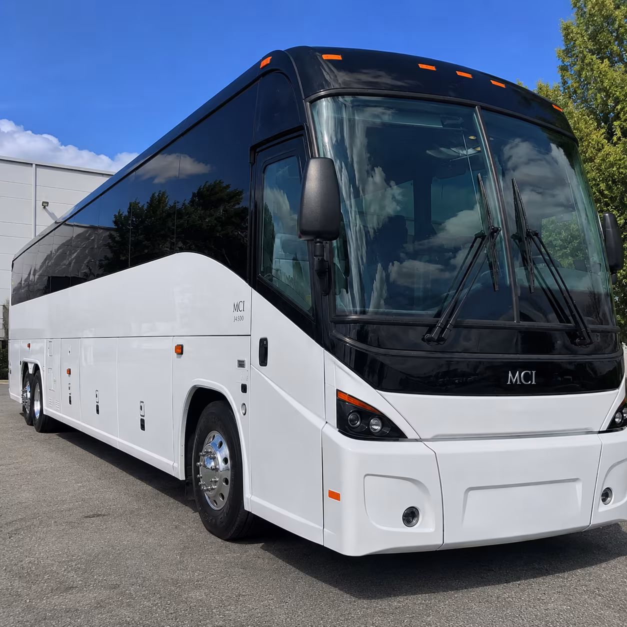 shuttle your team along the i 94 corridor without the commute headaches